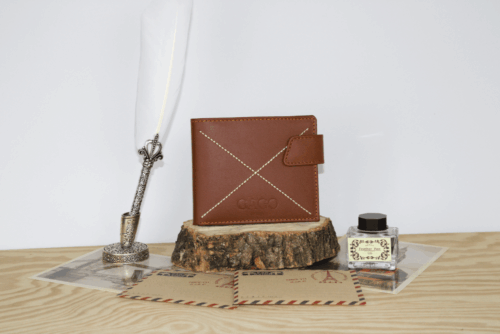 Cartera de hombre cuero costura con broche