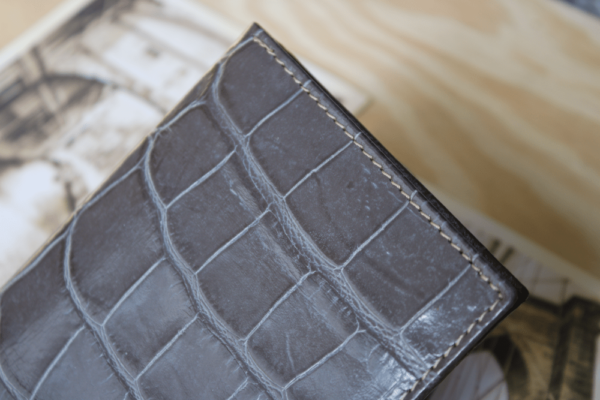 Cartera hombre piel coco gris pequeña