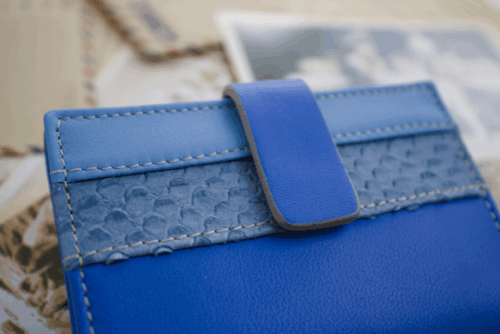 Cartera mujer pequeña piel degradados azules - Imagen 4
